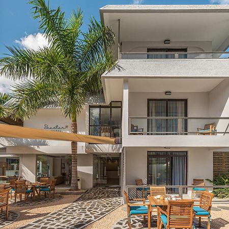 Seastar Hotel Flic en Flac Екстер'єр фото