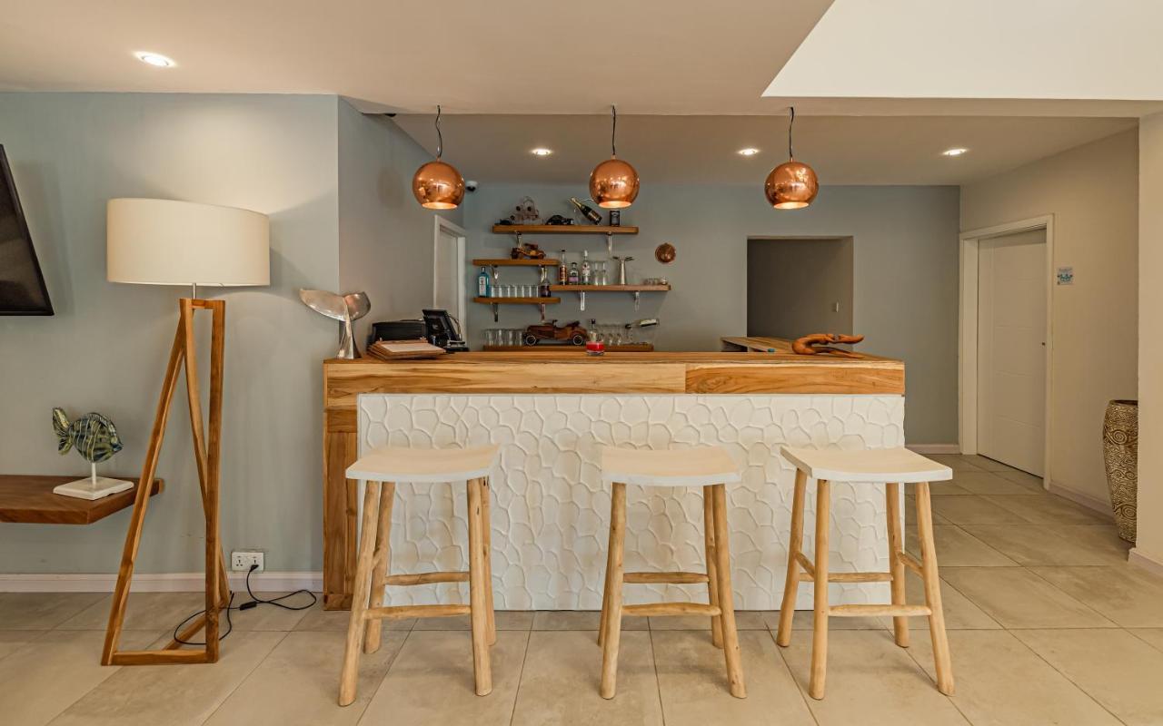 Seastar Hotel Flic en Flac Екстер'єр фото