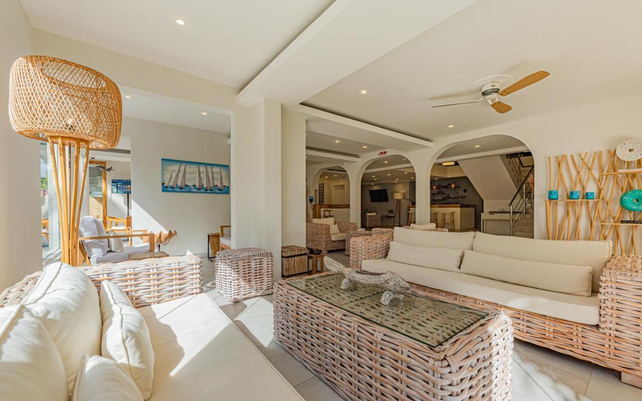 Seastar Hotel Flic en Flac Екстер'єр фото